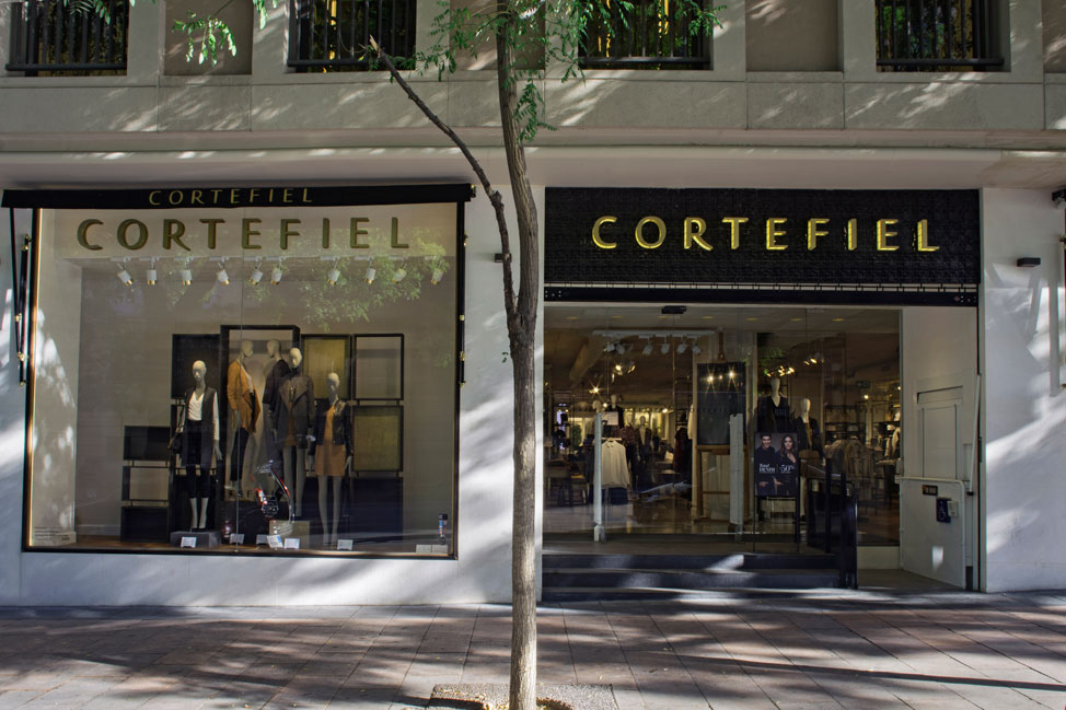 Imágenes de tienda Cortefiel | Tendam Global Fashion Retail
